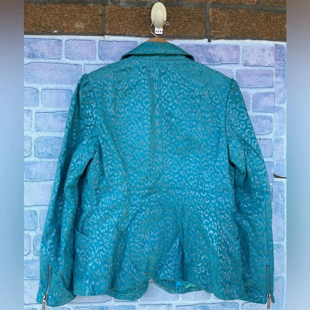 Pamela McCoy Turquoise Cheetah Leopard Print 100% Leather Full Zip Jacket medium Green - Image 6