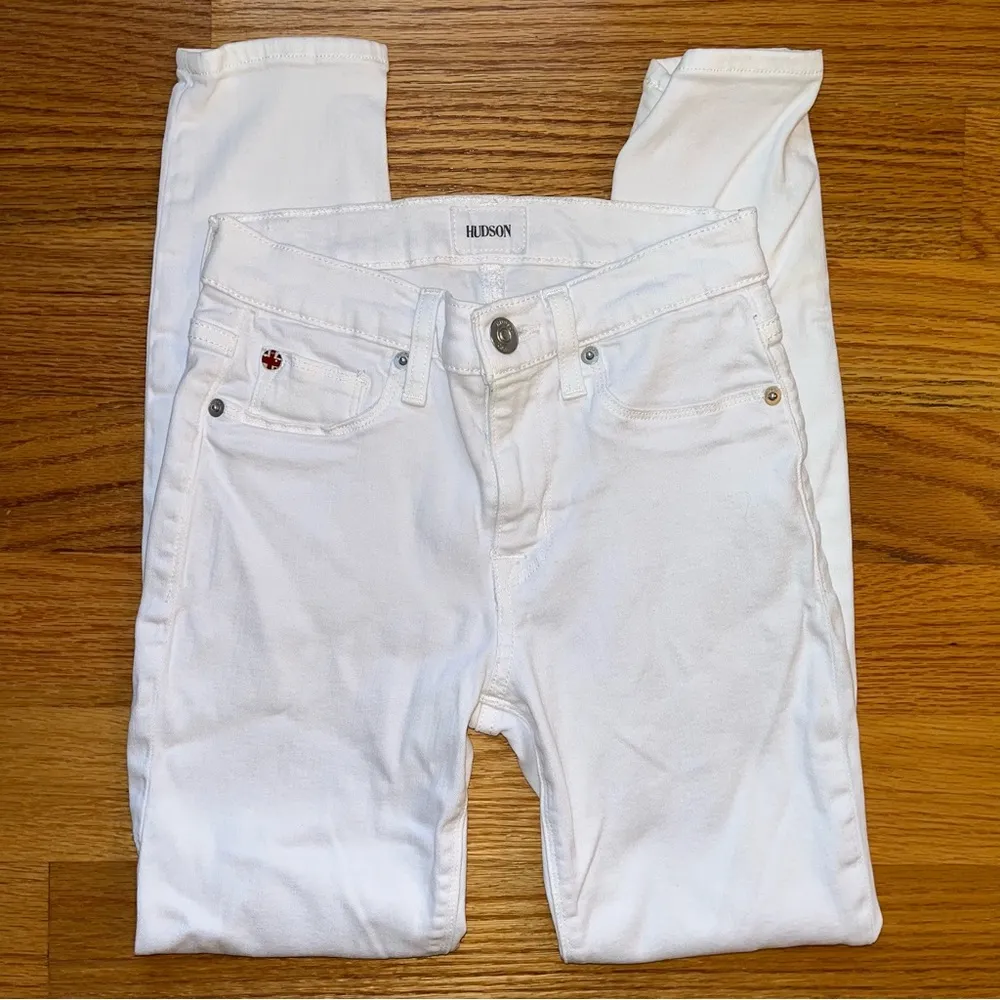Hudson white Natalie skinny jeans size 26 - Image 4