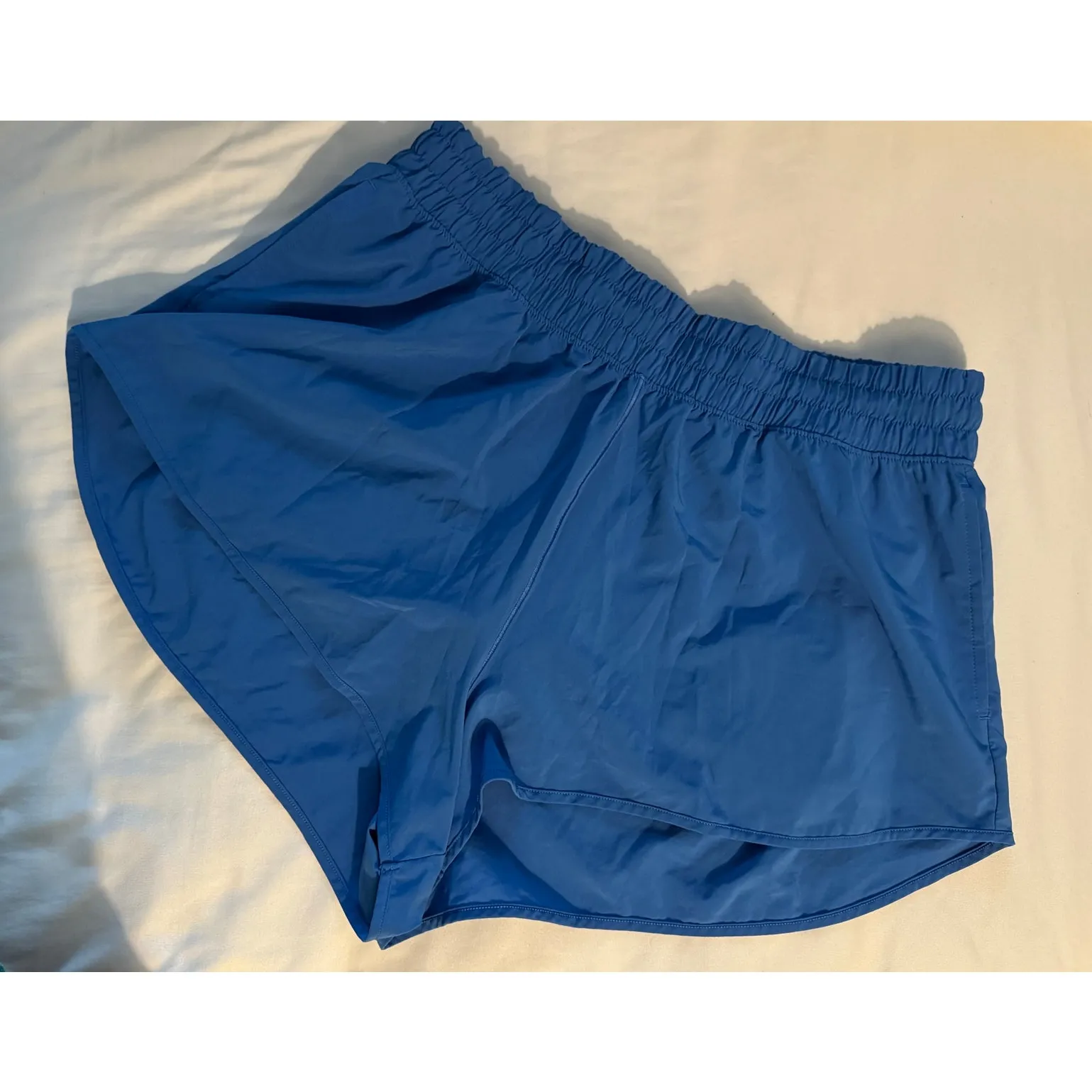 OFFLINE by Aerie Low rise 2" Spandex Lined Bright Blue Shorts Large - Image 4
