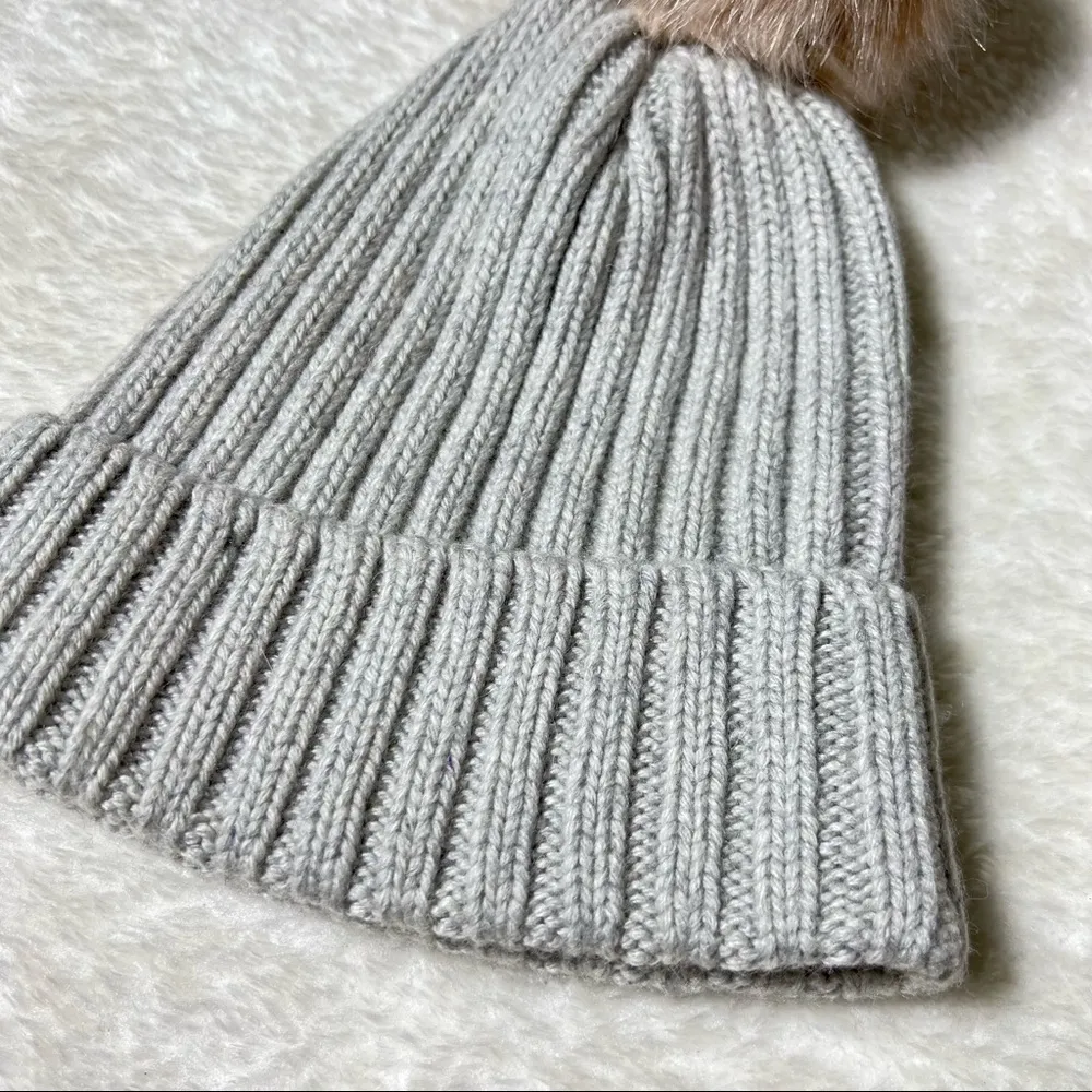 H&M Light Gray Knit Faux Fur Pom Pom Beanie - Image 2