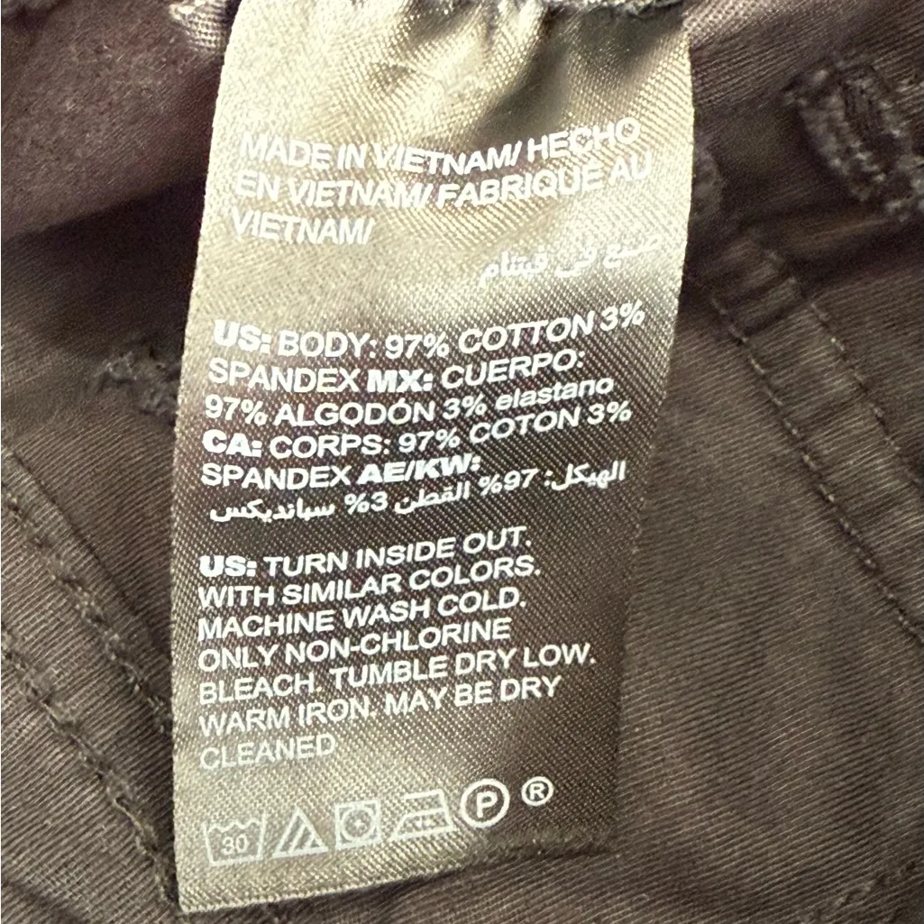 White House Black Market Black Cargo Pants with Gold Button - Image 7