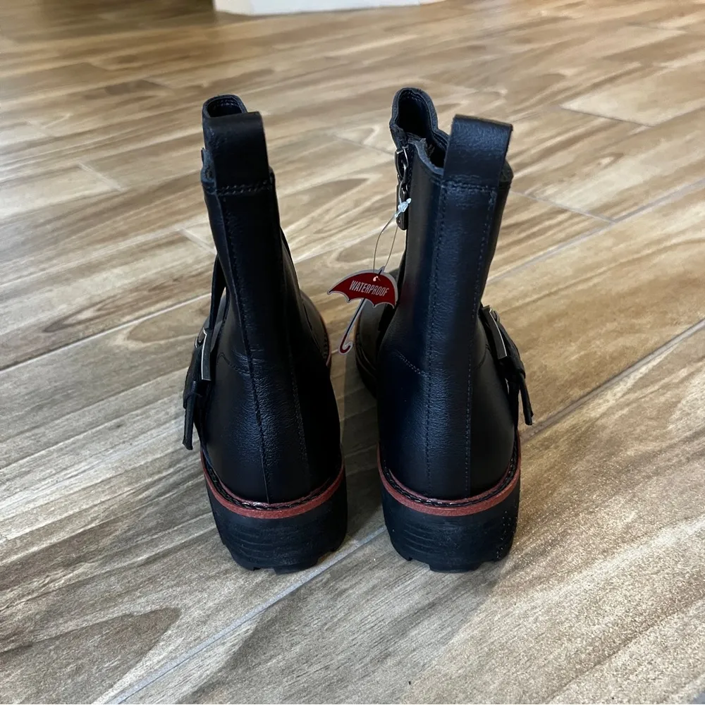 NWOB Women's Kiana Waterproof Fashion Boot SIZE 7.5 - Image 9