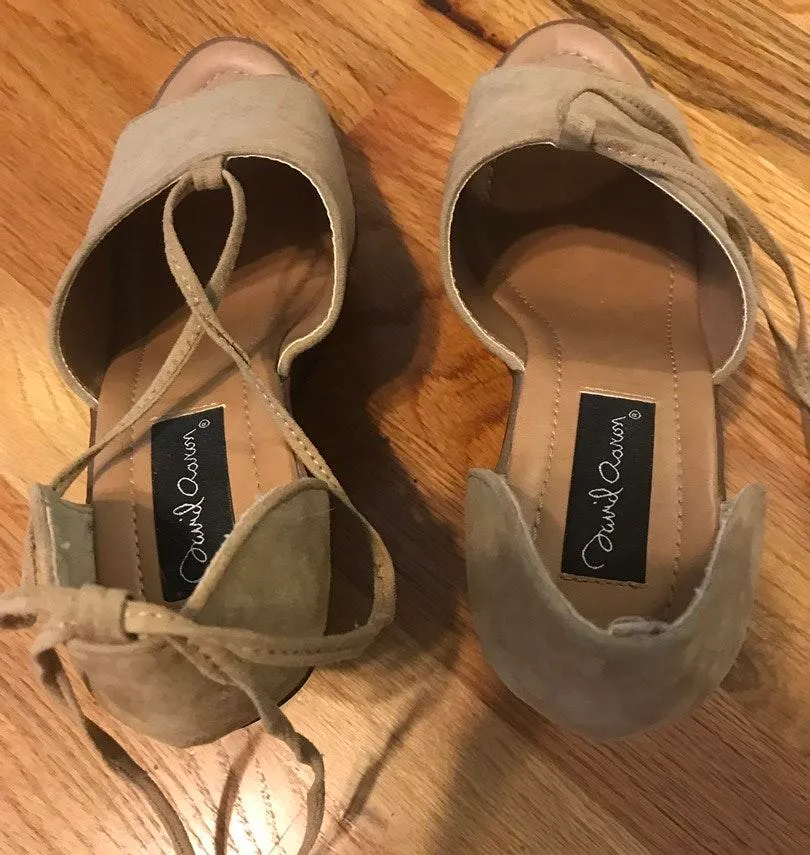 David Aaron Wedges - Image 2