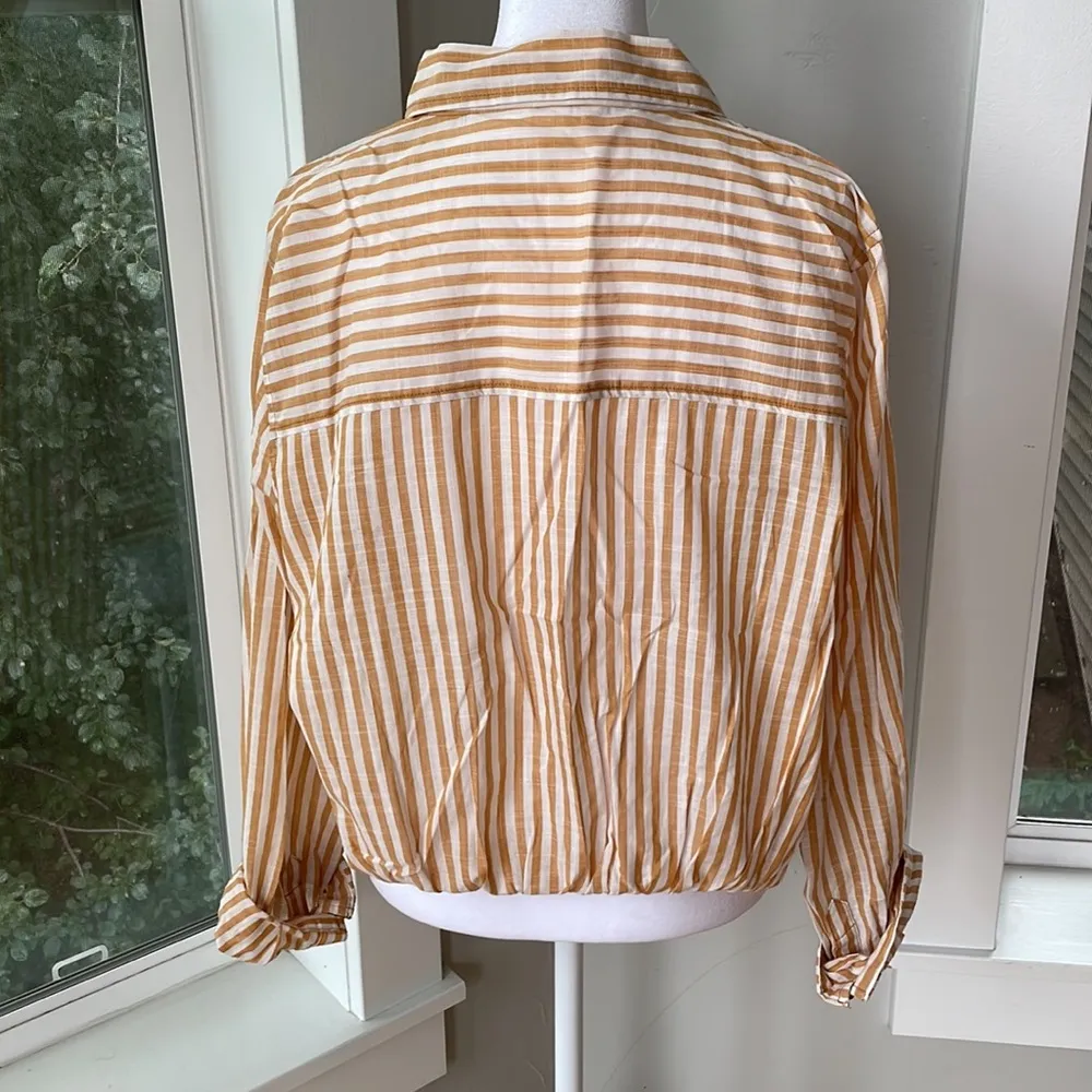Aeropostale Yellow White Striped Cropped Twist Front Button Down Shirt Sz XL - Image 4