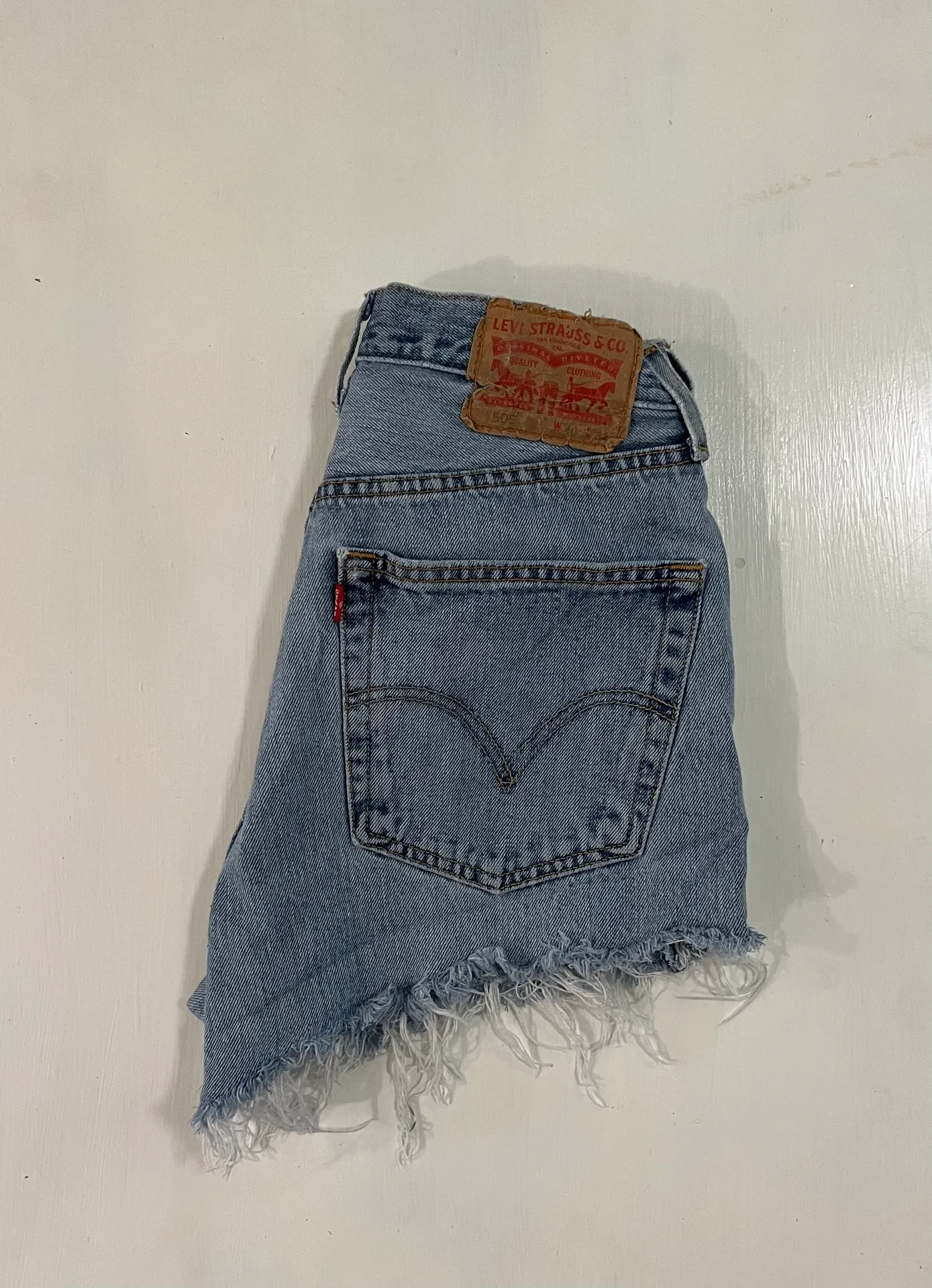 vintage levi’s jean shorts  - Image 3