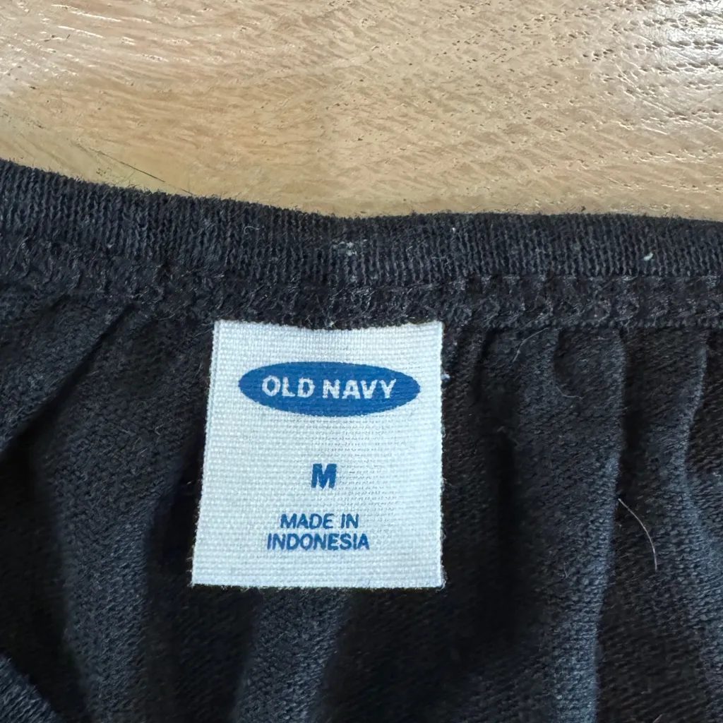 Old Navy linen henley short sleeve tshirt black size medium - Image 3