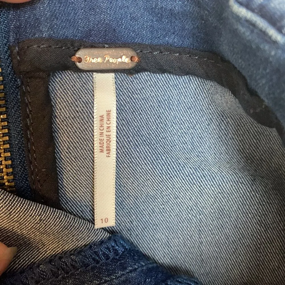 Free People women's size 10 medium denim skirt lightweight blue Anthropologie je - Image 2