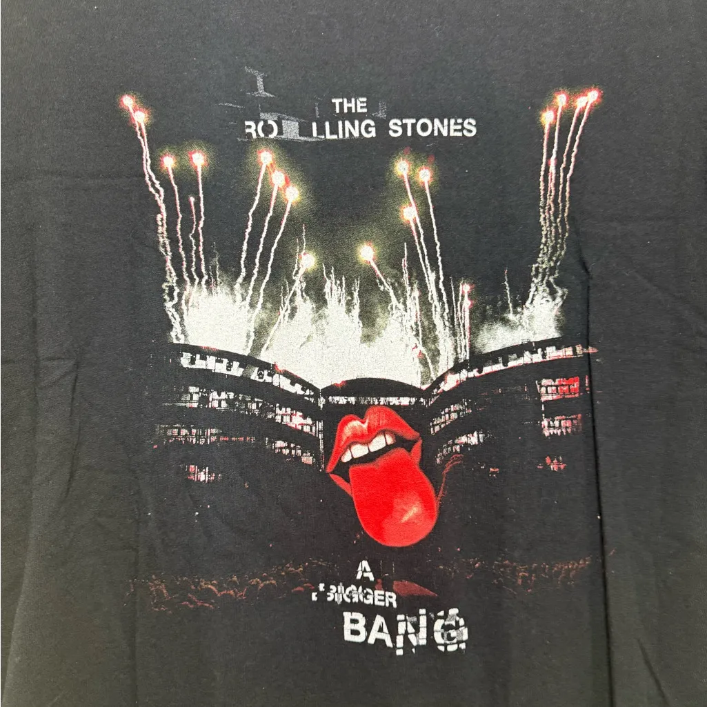 The Rolling Stones Black Tee a bigger bang concert tee shirt XL like new - Image 4