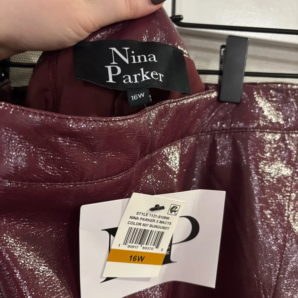 NWT Nina Parker Burgundy Faux Leather‎ Wrap Skirt Size 16W Red - Image 4