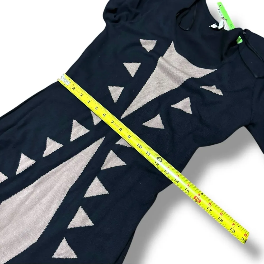 NWT Young Threads New York City Taupe Black Geometric Mini Sweater Dress Medium - Image 5