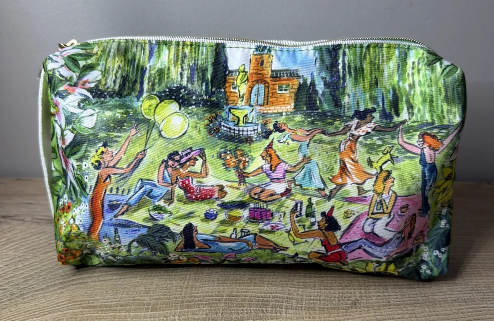 Estee Lauder Cosmetic Bag Whimsical Art Deco Picnic Party Garden Pouch Vibrant Green - Image 1