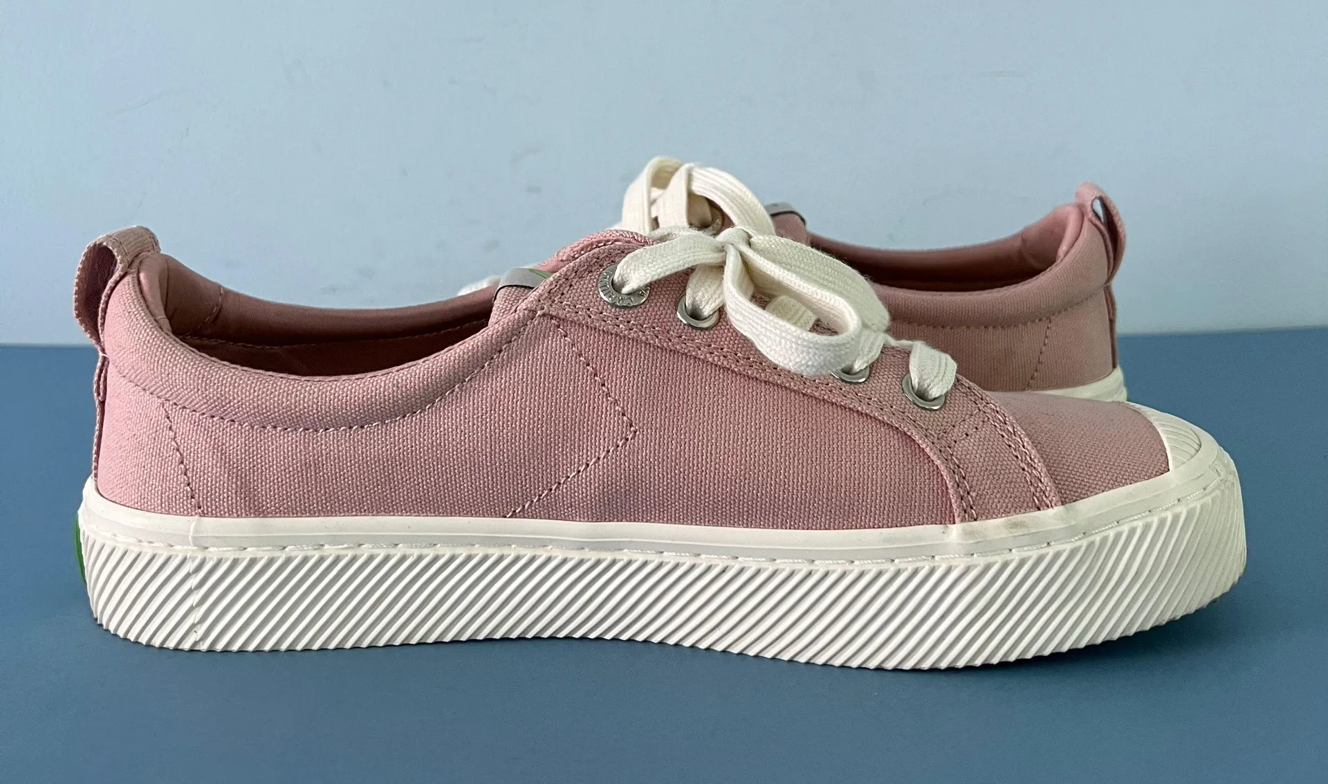 OCA Low Rose Pink Canvas Lace Up Sneakers - Image 4