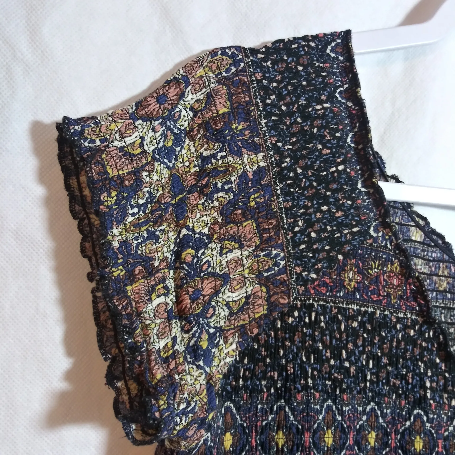 SOFT SURROUNDINGS Smocked Macelo Print Blue Neutral  Maxi Dress Size L - Image 3