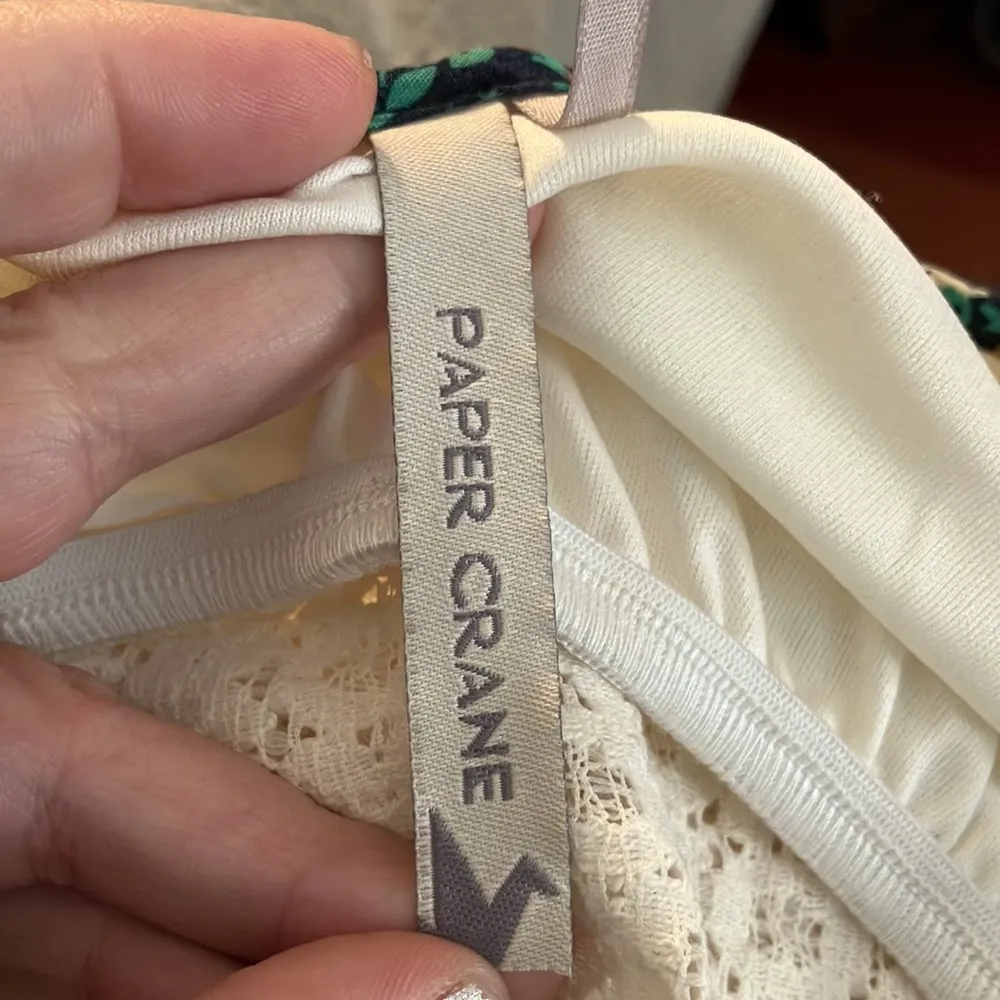 🎉4 for $20 Paper Crane Lace Crop Top, Small - Image 4