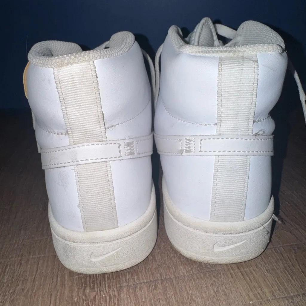Nike Cream and White High-Top Sneakers - Image 5