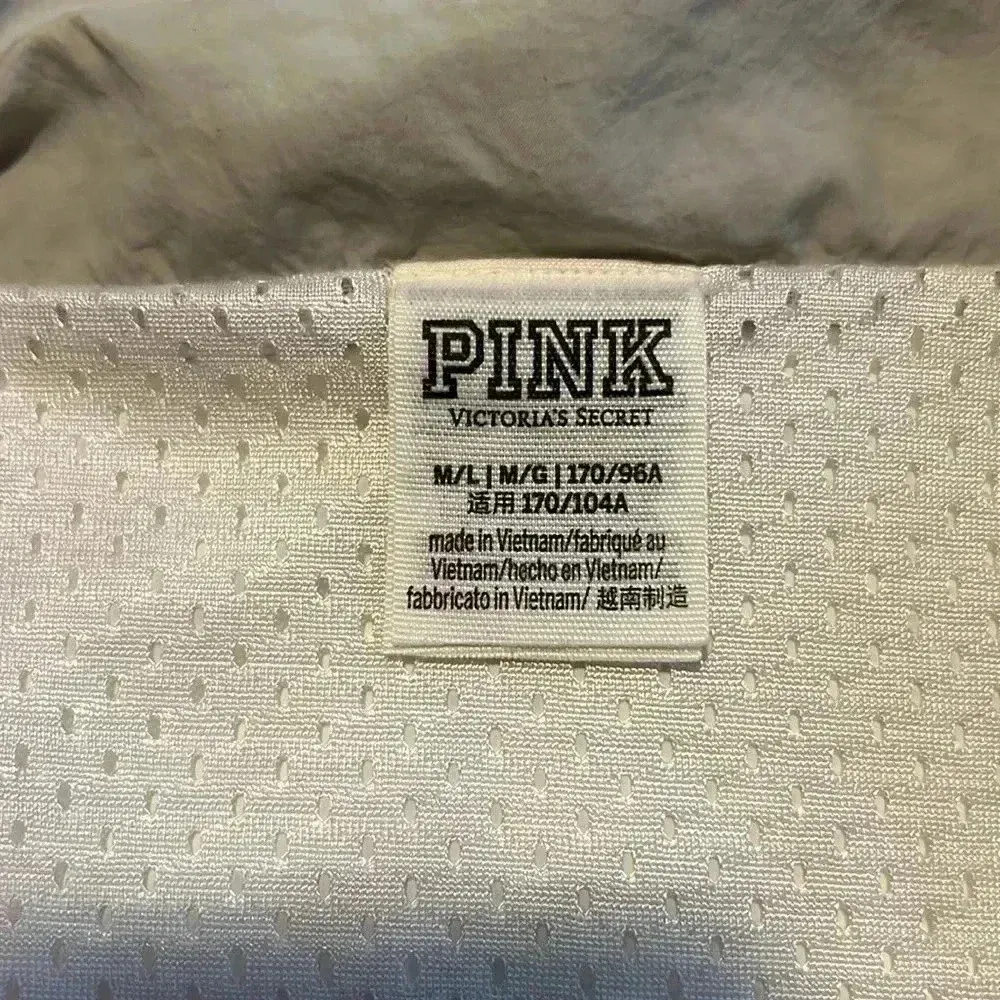 Pink Victoria Secret Women’s Windbreaker Jacket Y6 - Image 4