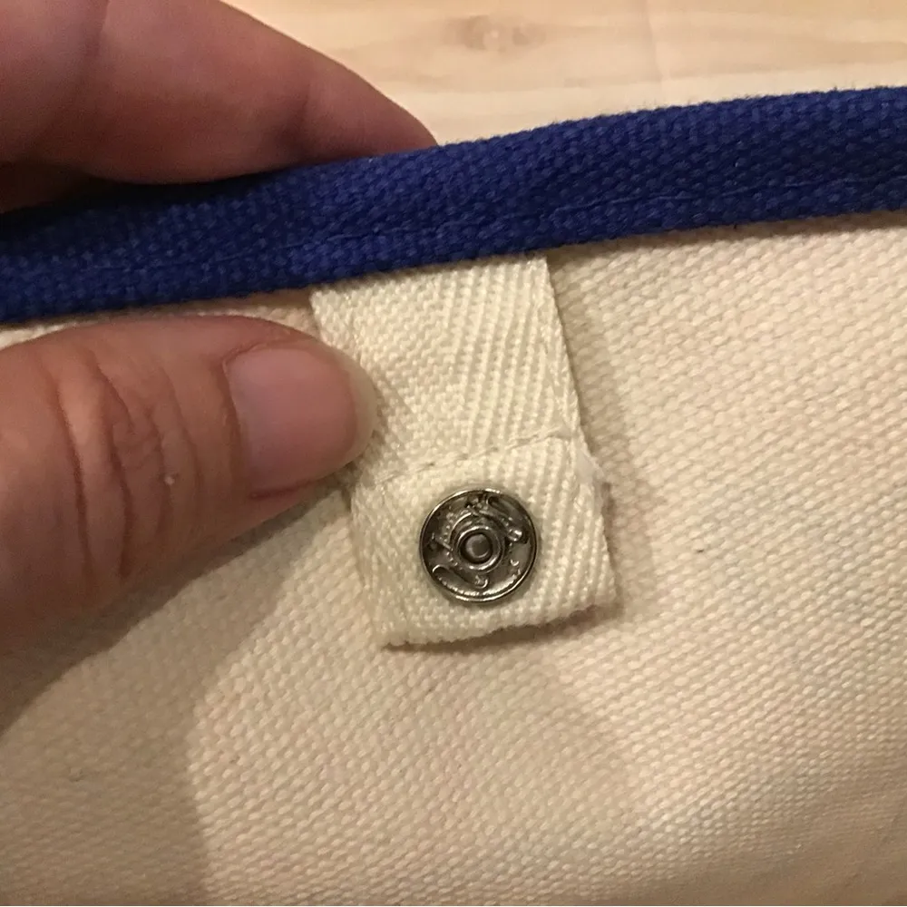 Brighton red white and you mini tote sparkle and shine love hearts - Image 5