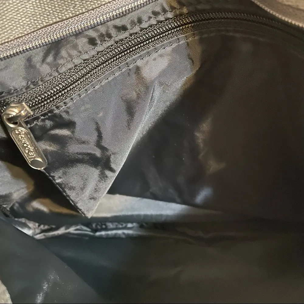 LeSportSac Women’s Purse - Image 5