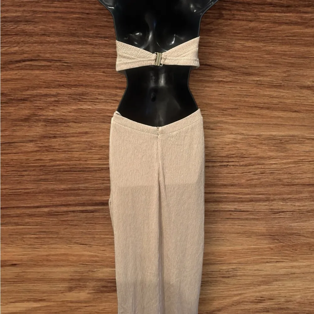 REVOLVE- Rumer Cassidy Maxi Dress Size M NWT!! Sold out online! - Image 9