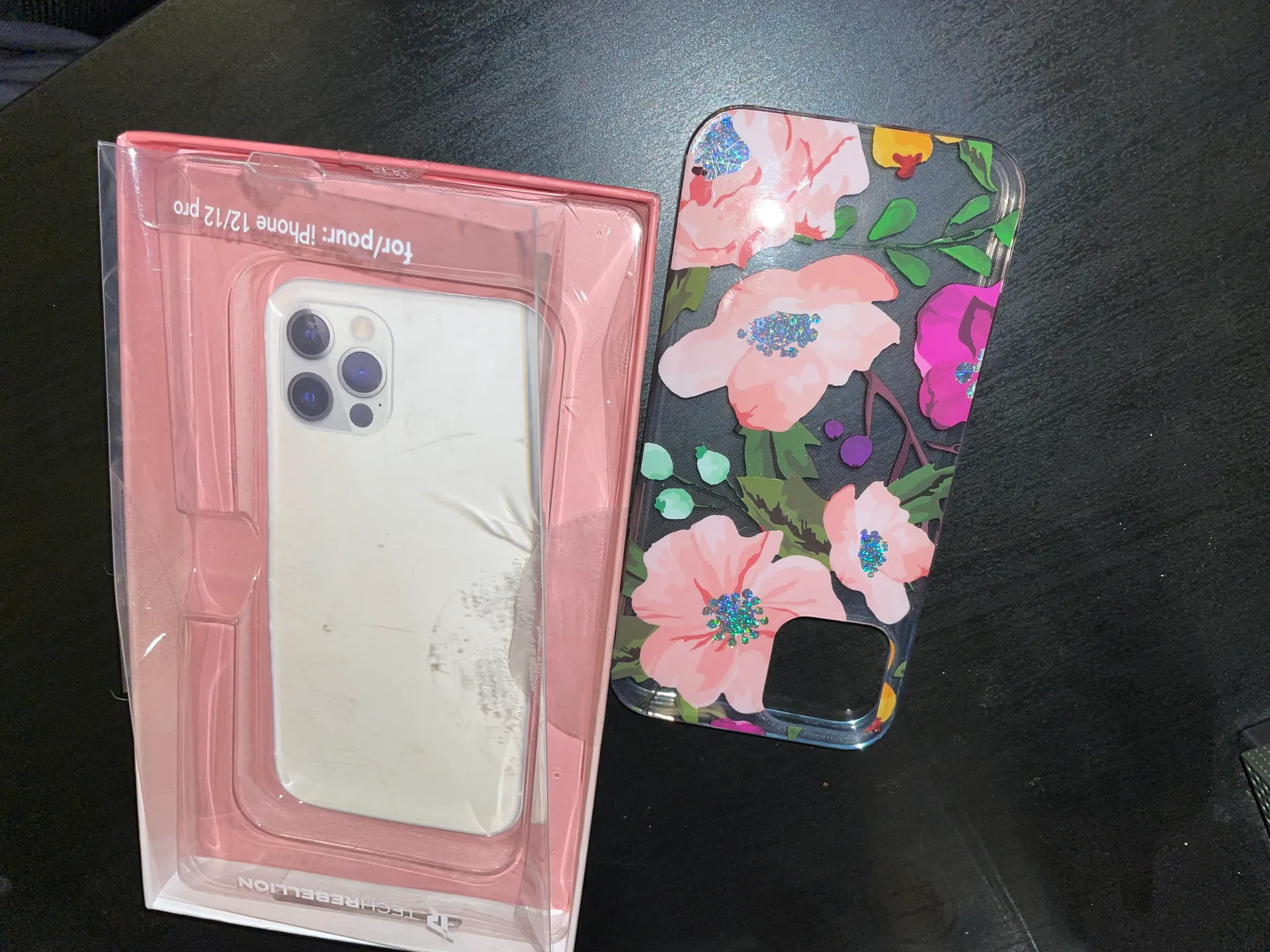 Forever 21 iPhone 12 - Image 5