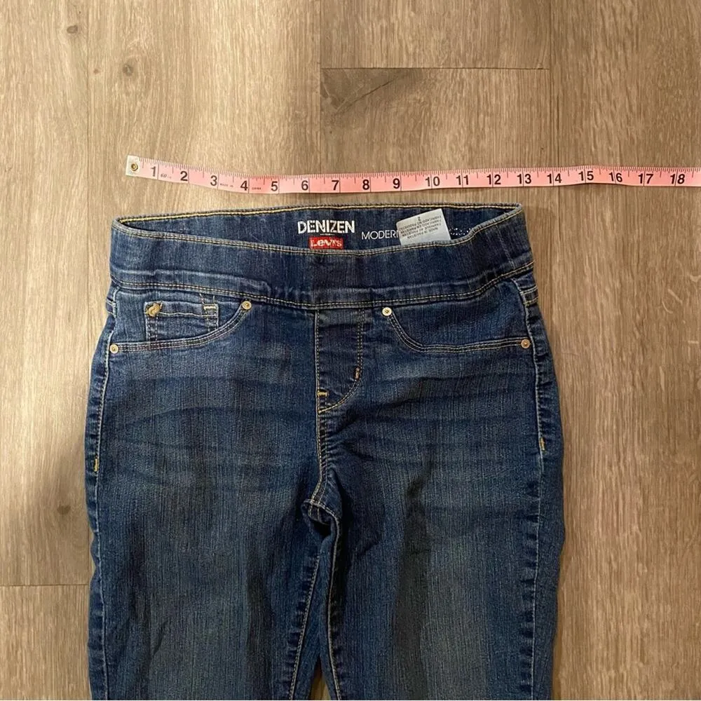 Denizen Levi’s Modern Pull-on Crop Jeans 2 - Image 4