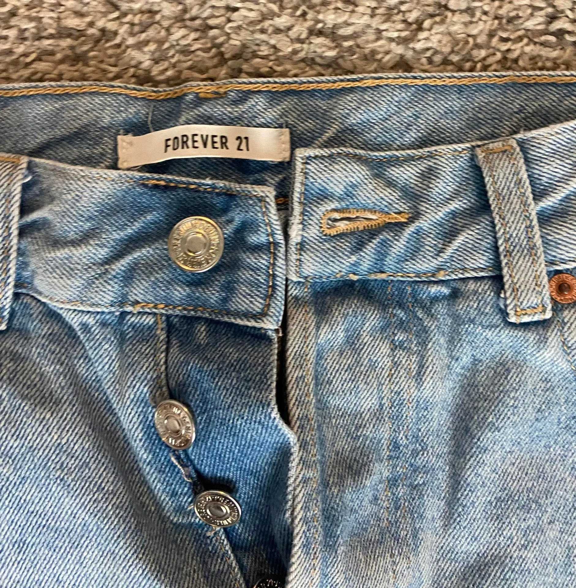 Forever 21 boyfriend jeans - Image 3