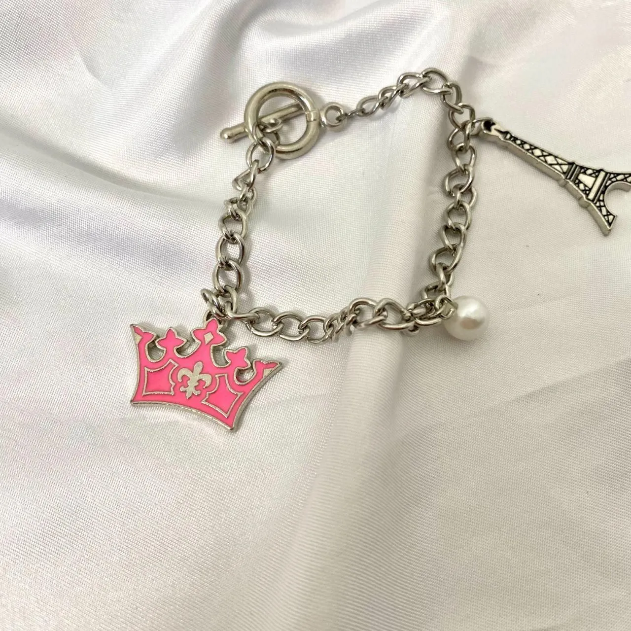 Early 2000's Silver Pink Eiffel Tower Princess Crown Pearl Charm Bracelet - Image 3