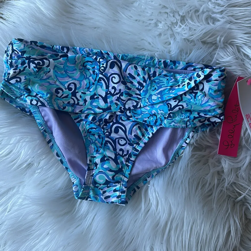 Lilly Pulitzer Bikini Bottom Lagoon Sarong -  Light Aqua Spritz - Image 4