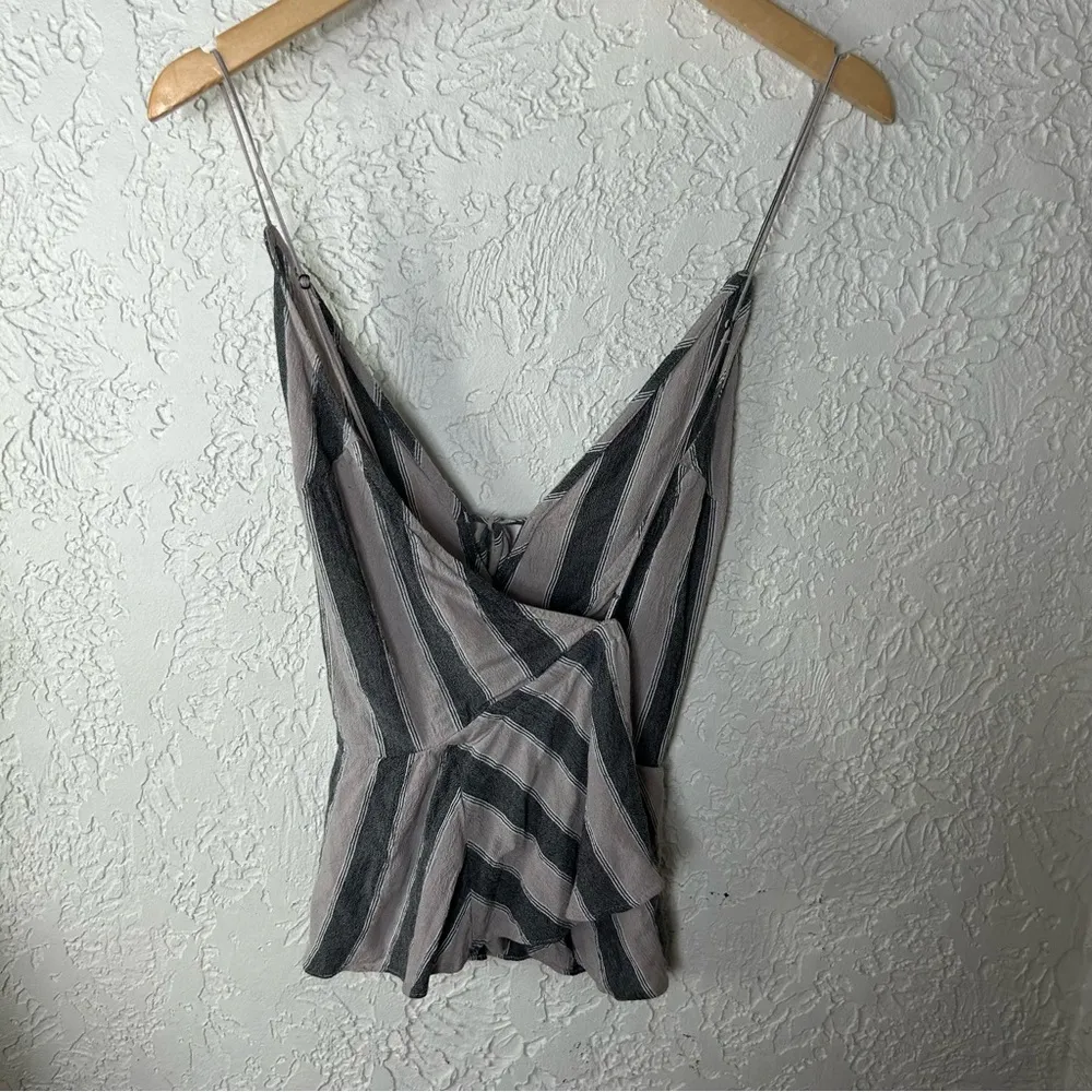 Volcom | Coco Strappy Cami Gray Combo Sleeveless Top Size L - Image 5