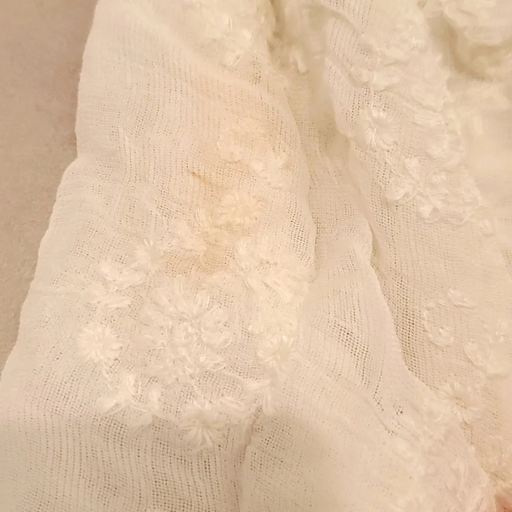 Zara White Lace Sheer Crop Top - Image 4