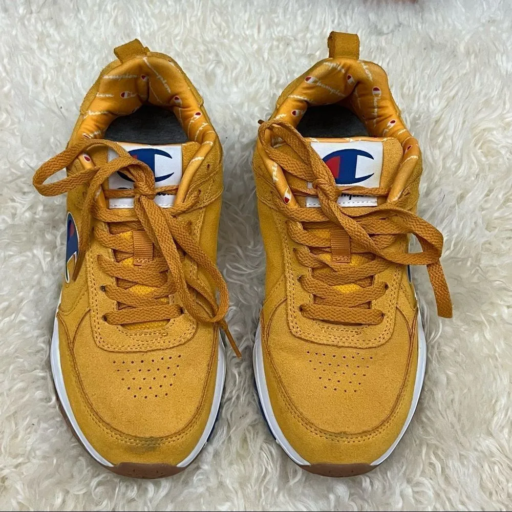 Champion Youth 93 Eighteen Big C Gold Suede Sneakers 5.5 Y Women 7 - Image 2