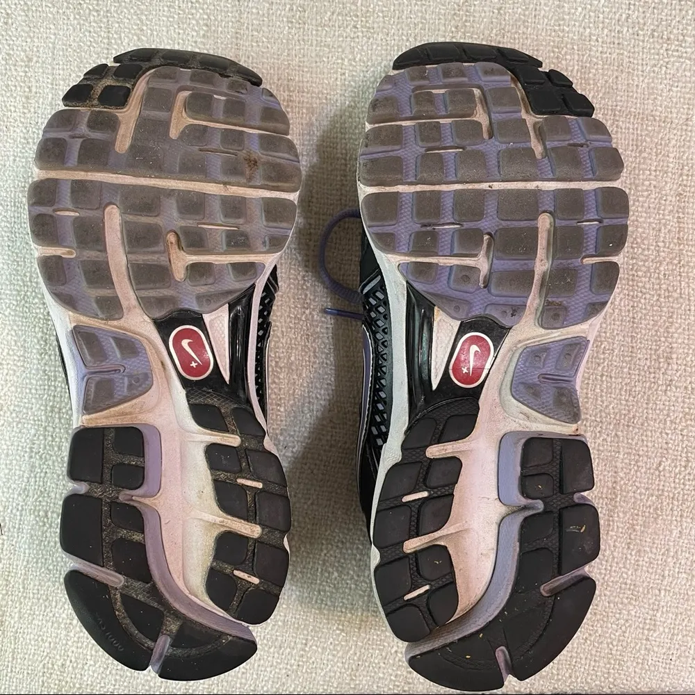 Nike Women’s Vomero Athletic Shoes - Image 15