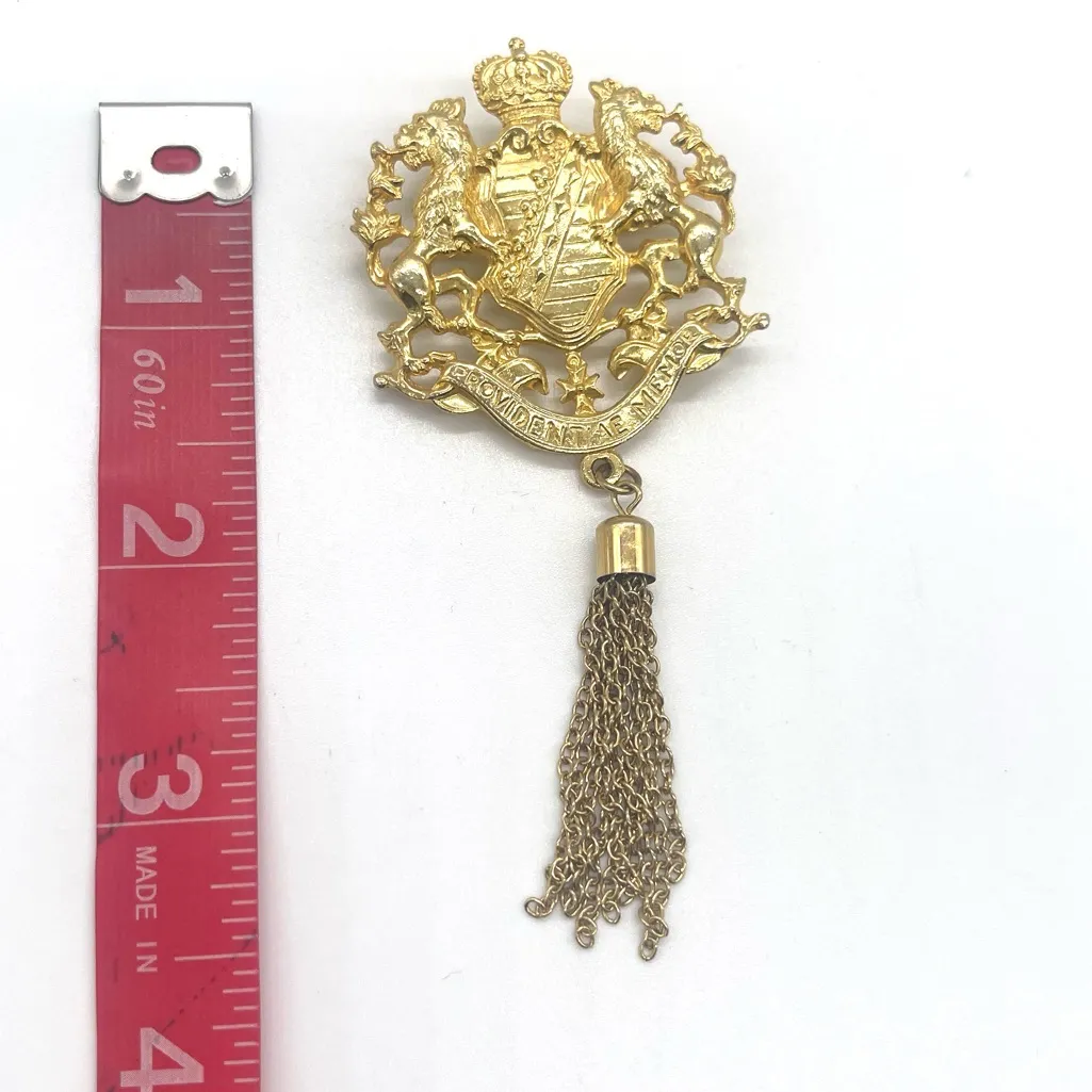 Vintage Rare Providentiae Memorabilia Crown Brooch Gold - Image 2