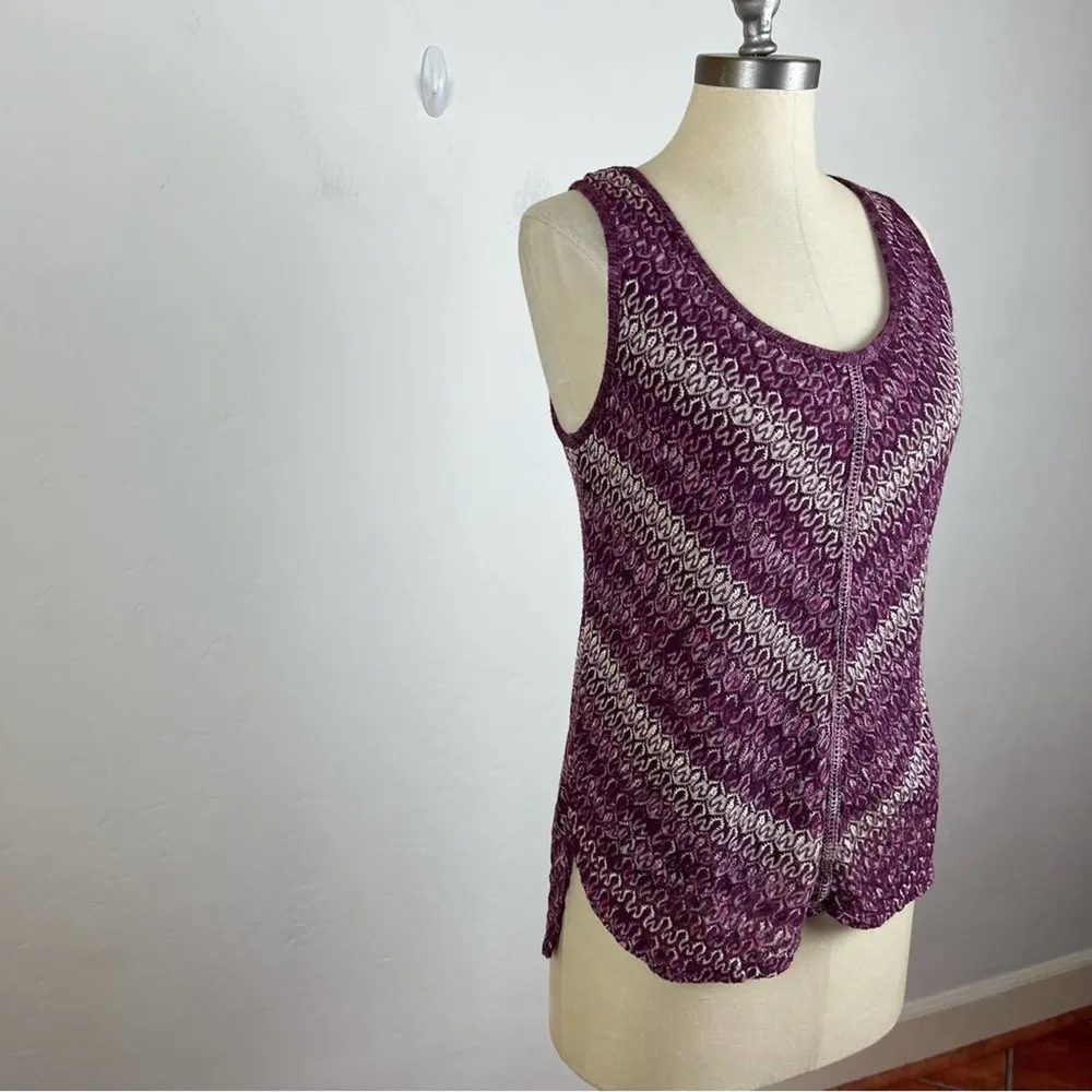 White House Black Market Sleeveless Tie-Back Chevron Sweater - Image 3