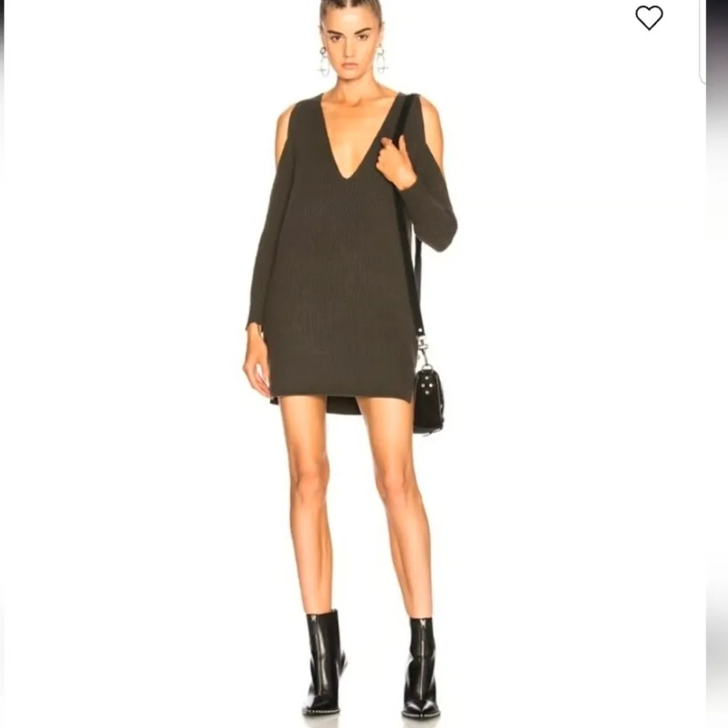 Michelle Mason Cold-Shoulder Ribbed Wool And Cashmere-Blend Sweater Green Small - Image 13