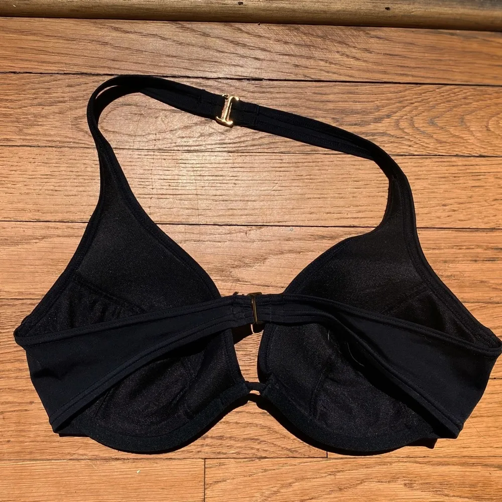 Victoria Secret Underwire Bikini Top - Image 3