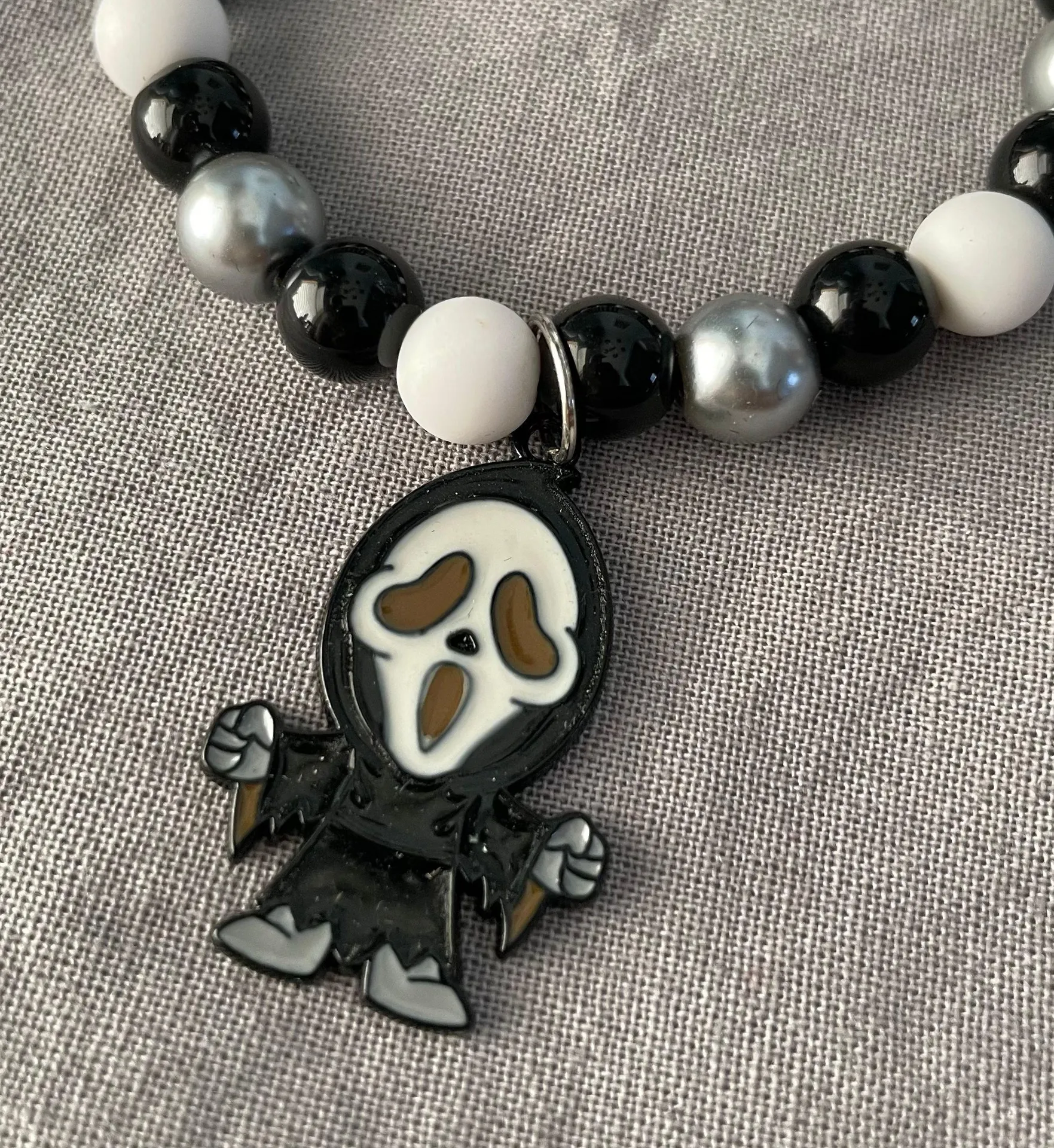 Beaded Bracelet Halloween Edition - “Get Ready to Scream” - Image 3