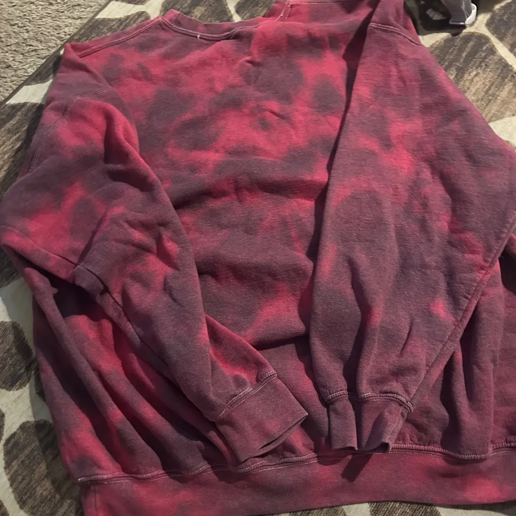 Urban Outfitters Oversized Def Leopard Graphic Sweatshirt - Image 2