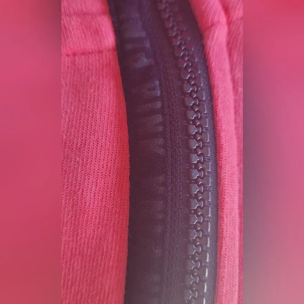 PINK HOODIE - Image 4