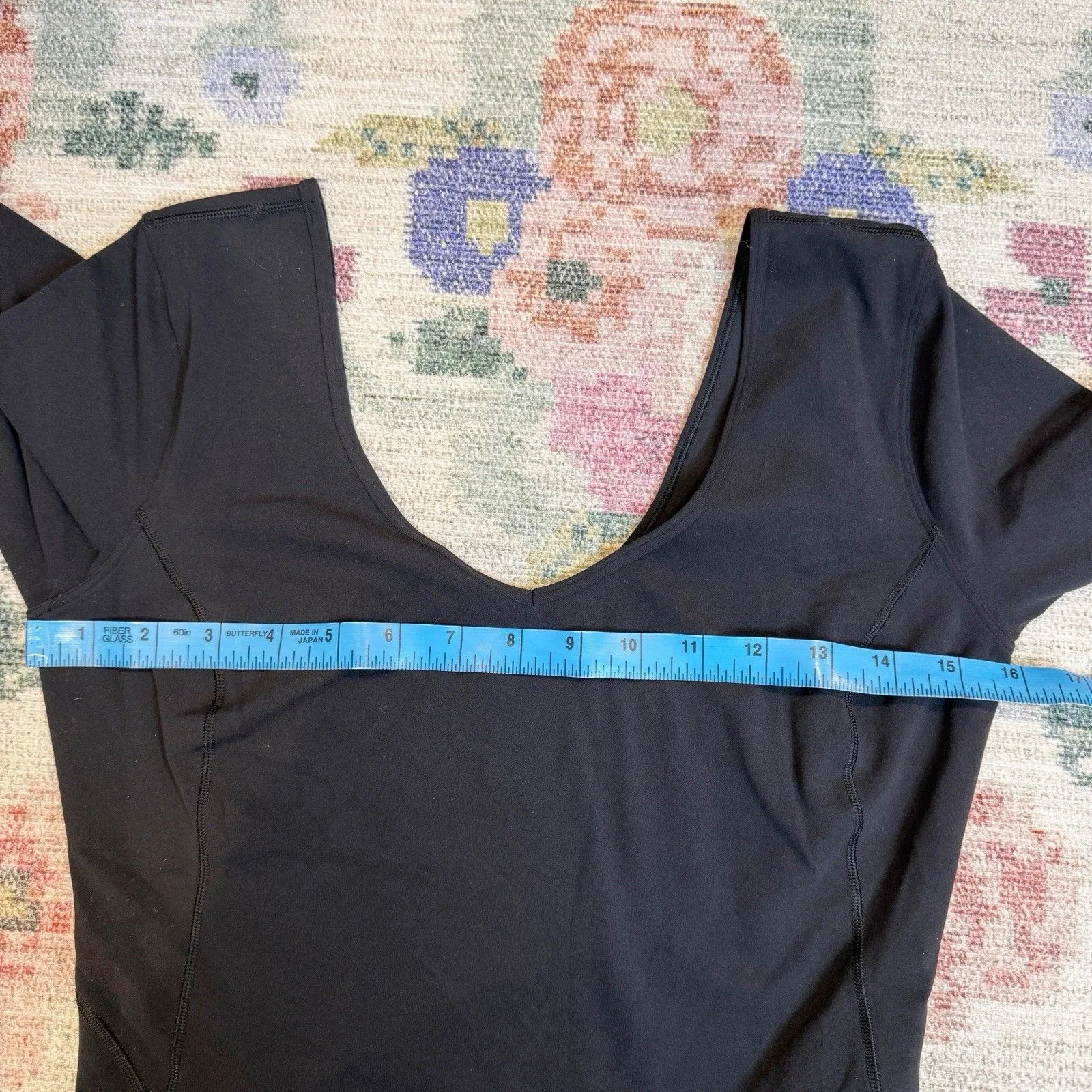 Lululemon Womens Align Long Sleeve Cropped Top Size 8 Nulu Yoga Athleisure Gym Black - Image 5