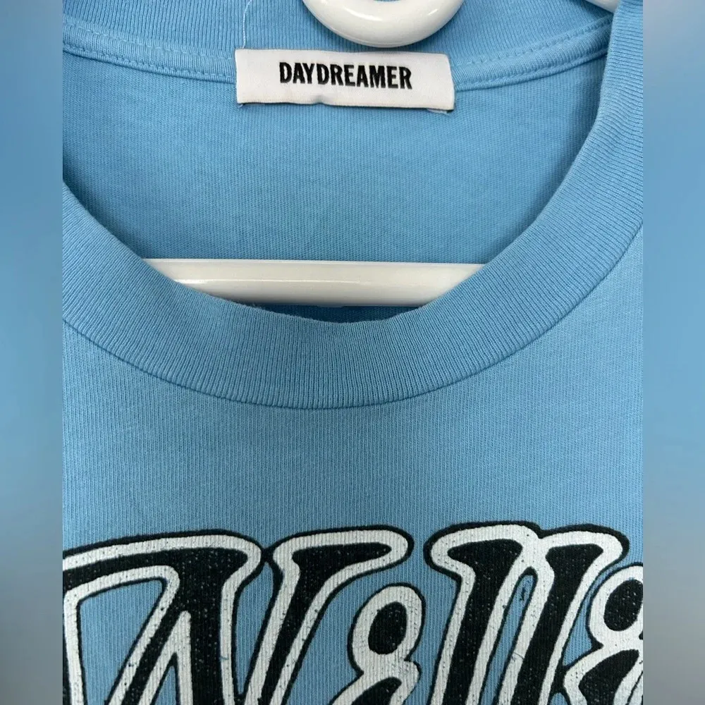 New daydreamer Willie Nelson on the road again tour baby blue T sz S - Image 3