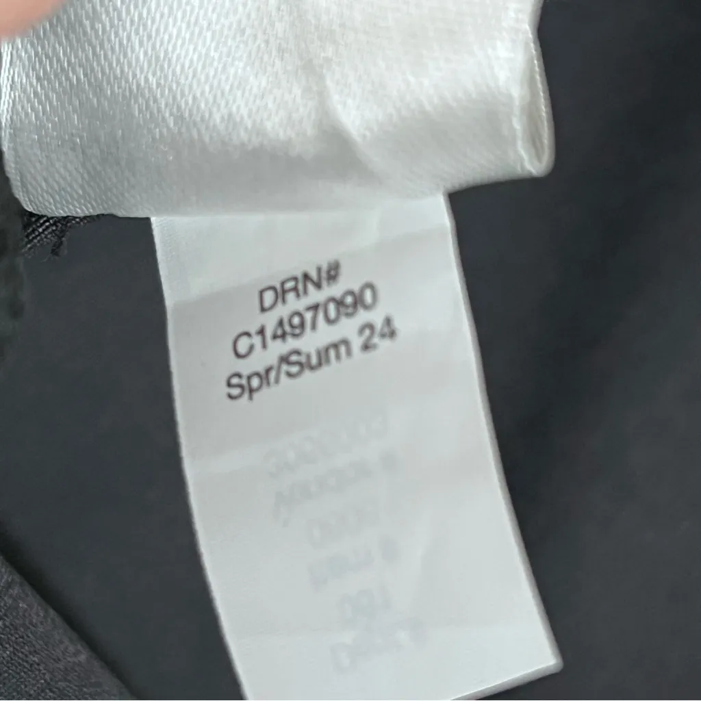 NWT Eddie Bauer women’s size 12 convertible Pants hiking camping nylon UPF 50+ - Image 5