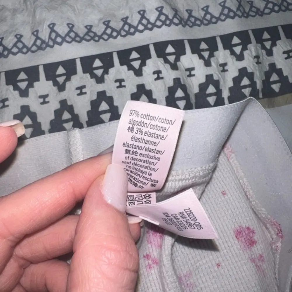 Victoria's Secret Pink Rose Thermal Pajama Top‎ and Bottom Size M Short - Image 5