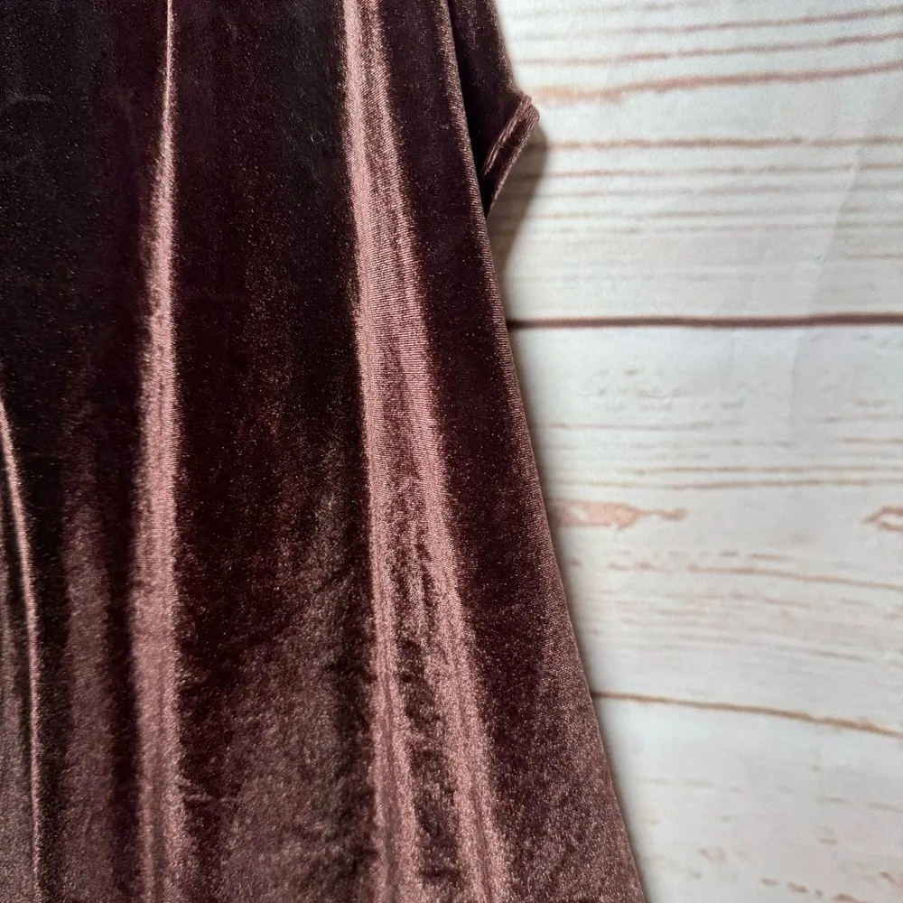 PrettyLittleThing • Halter Maxi Dress • Brown • Velvet • Open Back • 12 - Image 8