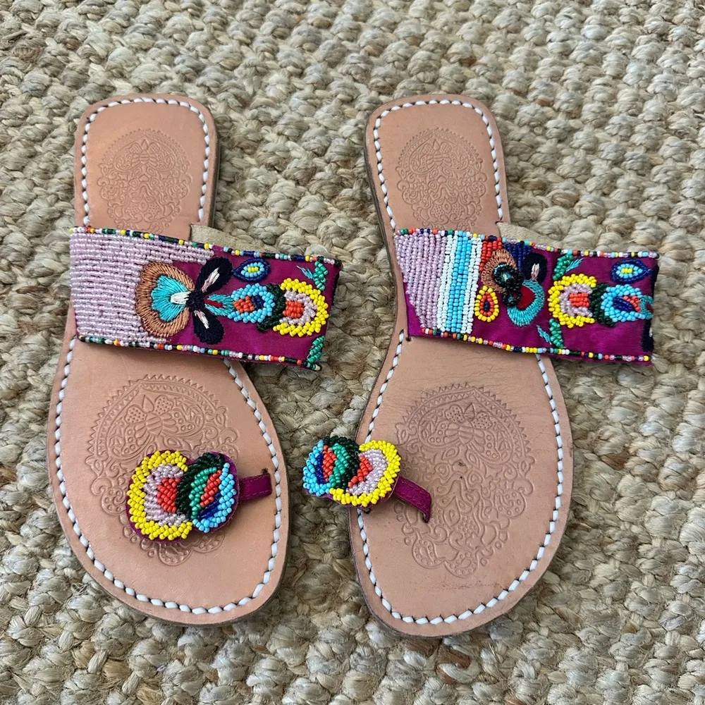 BLUE PLATE COLORFUL BEADED FLAT SANDALS SIZE 7 Pink - Image 4
