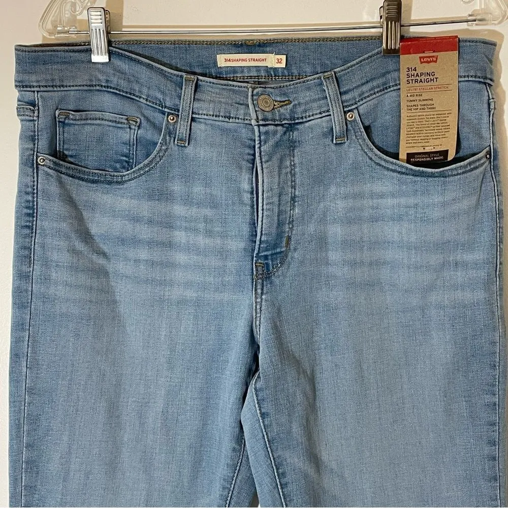 Levi Strauss 314 Shaping Straight Light Mid Rise Tummy Slimming Jeans Size 32 - Image 5