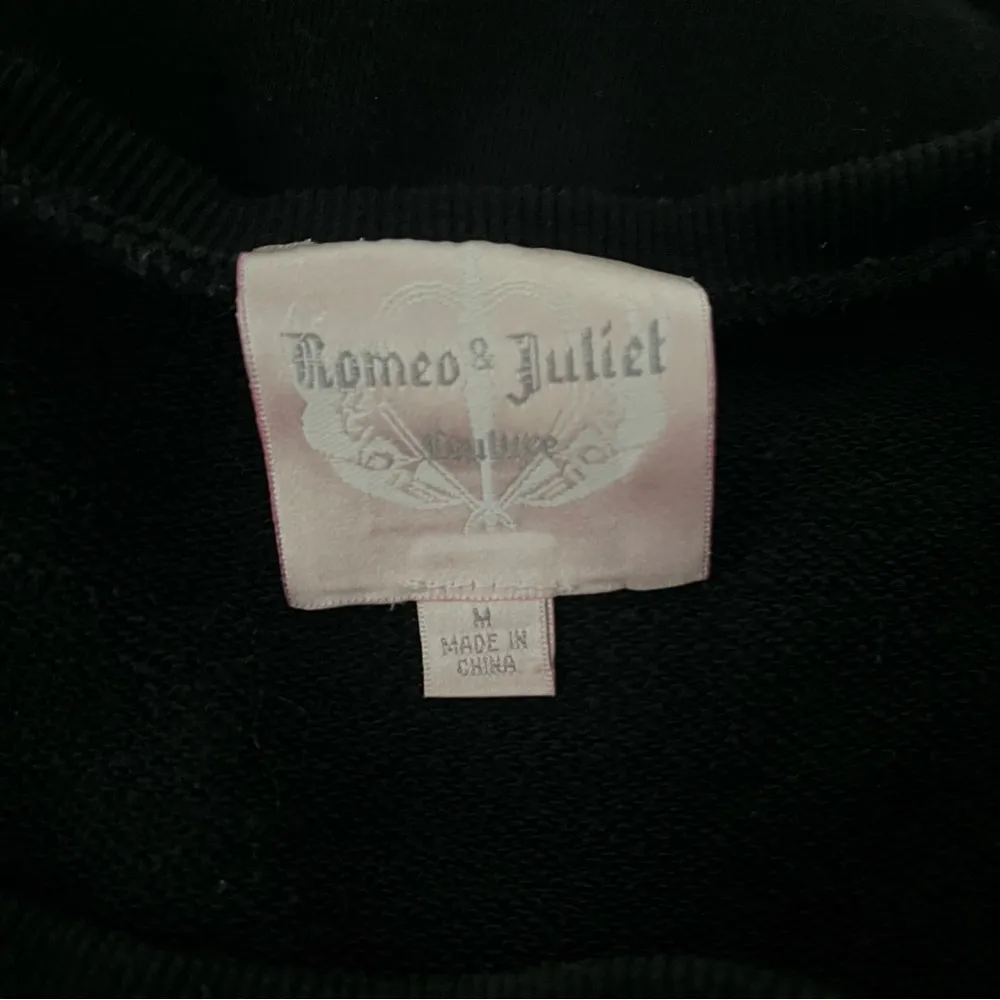 Romeo & Juliet Tiger Face and Spikes Sweatshirt - Image 13