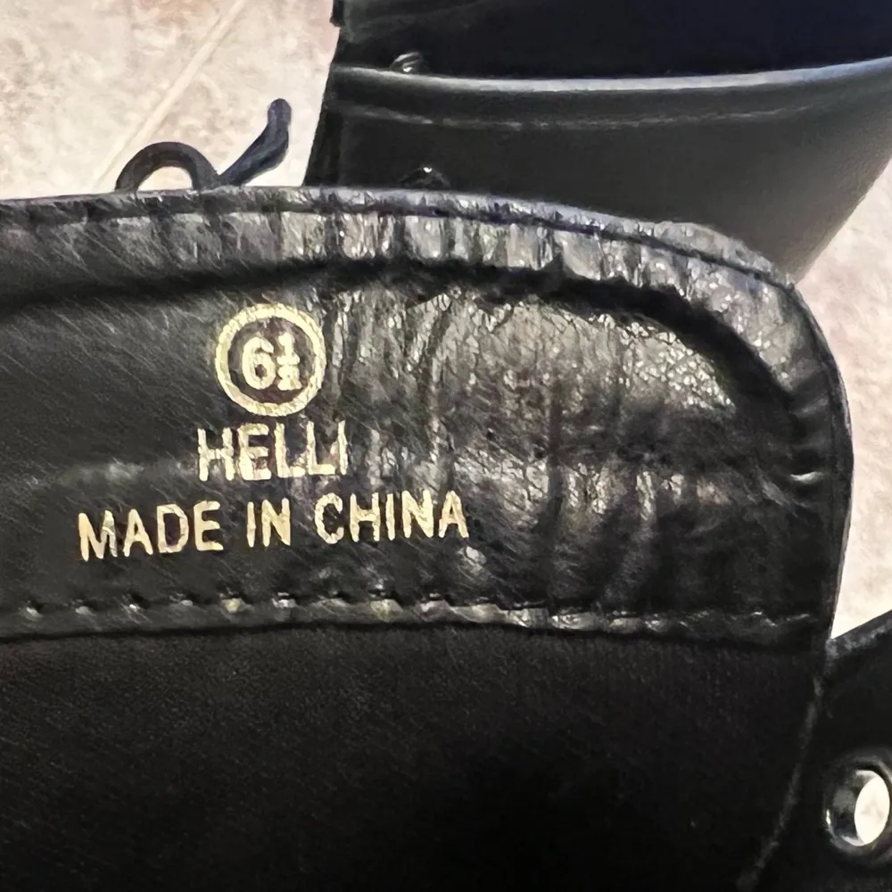 🆕 Catherine Malandrino Helli lace up combat moto boots faux leather blac… - Image 5