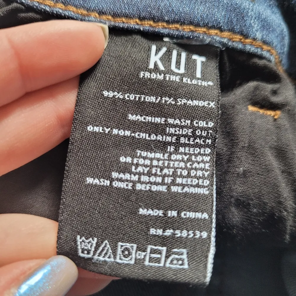 Kut from the Kloth Connie Step Hem Skirt - Image 10