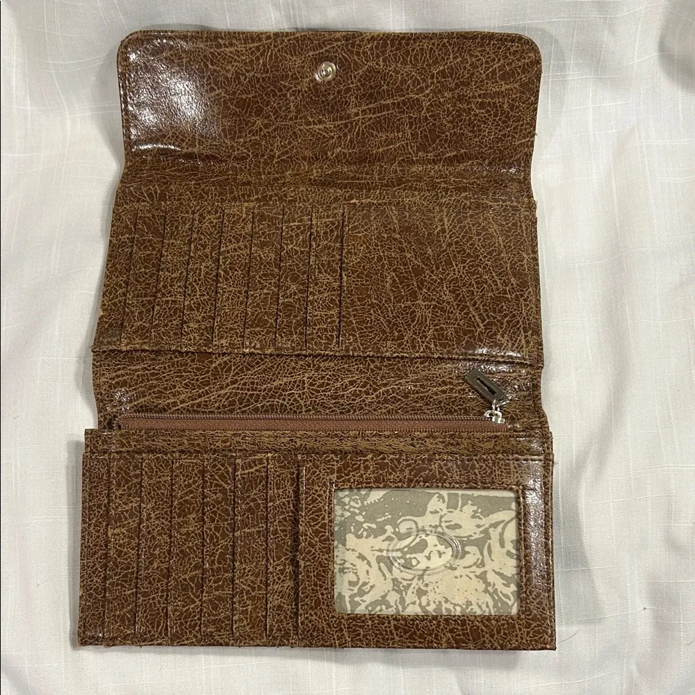 Guess Tri-Tone Wallet - Image 5